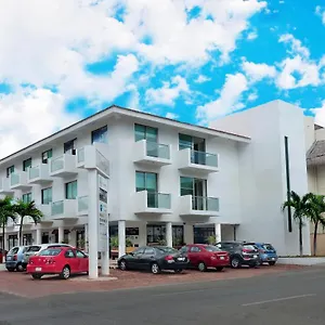 3* Отель Plaza Playa